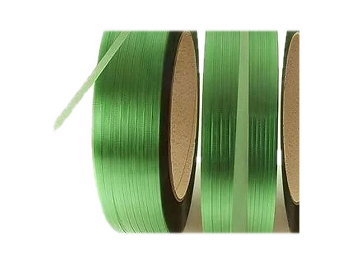 Close-up of PET strapping coils with a cut strap length